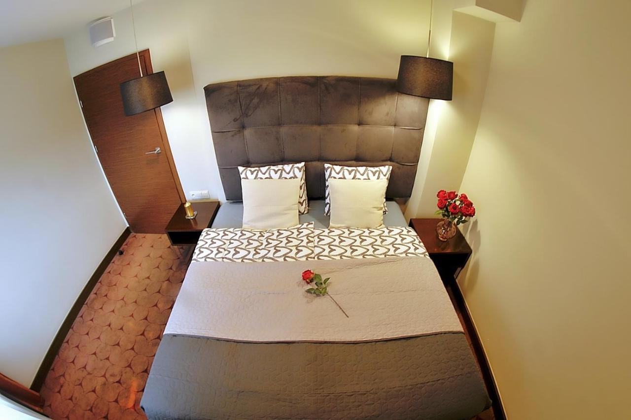 319 W Royal Tulip 200 M Do Plazy Dobruk Apartmán *